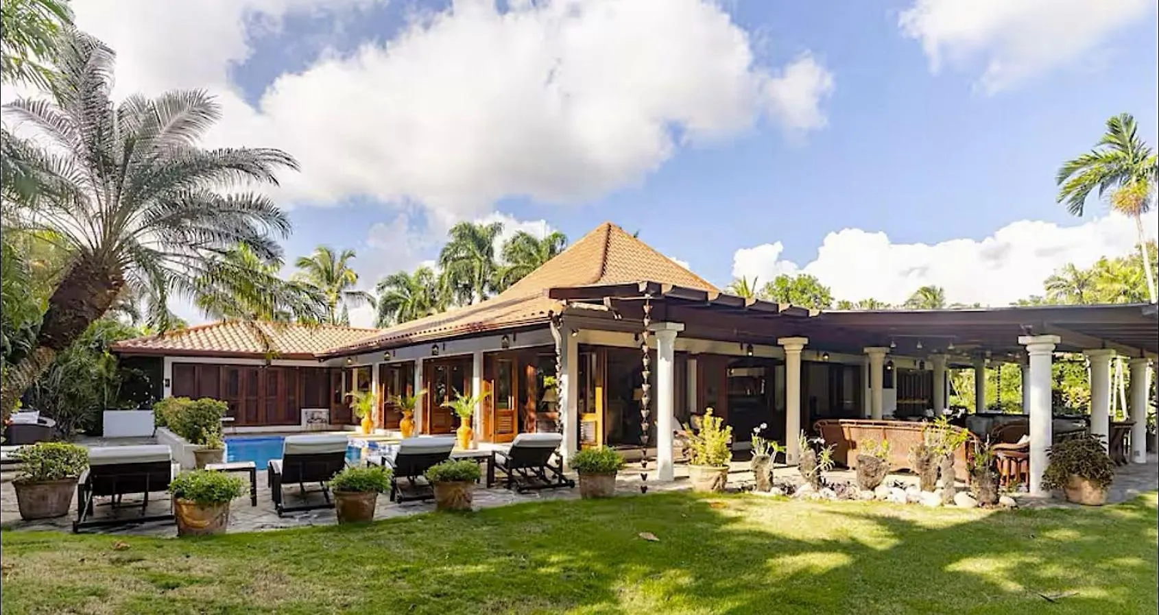 Casa Nostra Resort By Klabhouse La Romana Villa